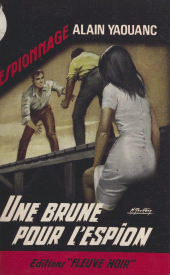 eBook, Une brune pour l'espion, Fleuve Éditions (réédition numérique FeniXX)