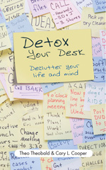 E-book, Detox Your Desk : Declutter Your Life and Mind, Capstone