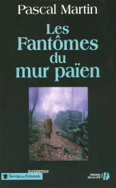 eBook, Les Fantômes du mur païen, Presses de la Cité
